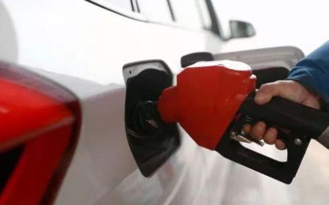 2019油价调整最新消息：今日油价第六次上调 加满一箱油多花约6.5元 今日油价最新消息（2019油价涨跌图）