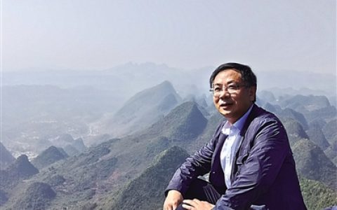 用“简”字组词：简约、简洁、简朴……-简组词组词语