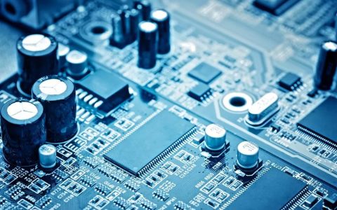 电子制造：从传统工艺到智能化生产