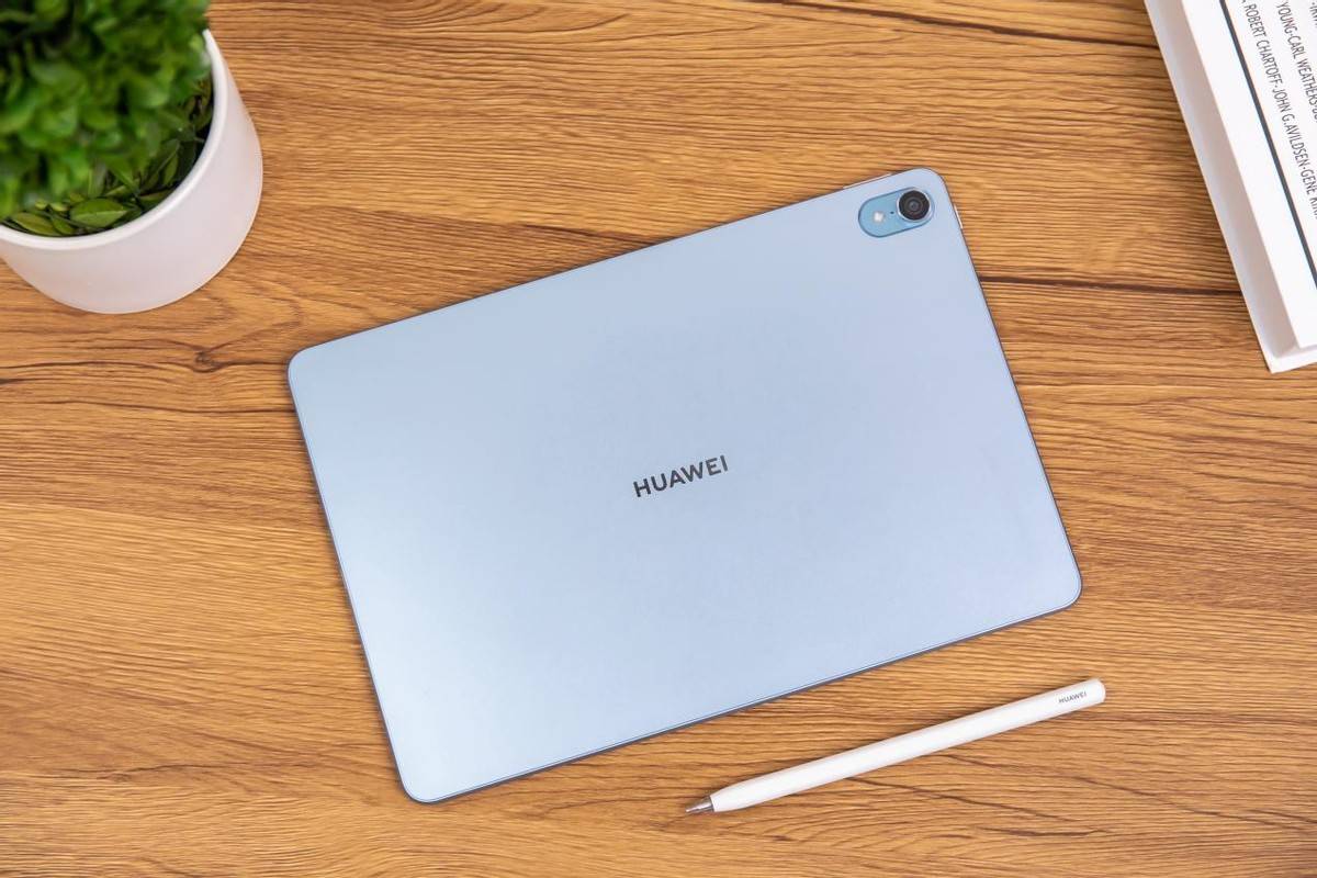 华为MatePad Air全新发布：帮助年轻一代，定义全新世代(华为mate pad 2024)