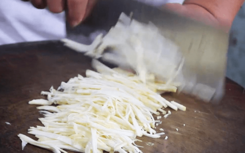 大雪将至，别总大鱼大肉，3种碱性食物要多吃，营养滋补强体质