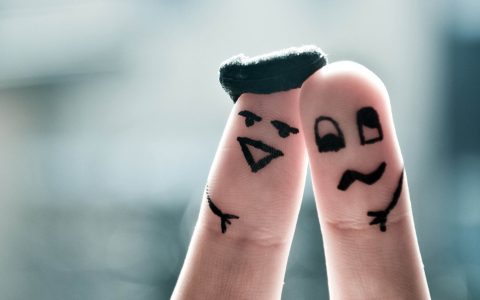 如果一个男人两天不联系你，可以放手了（当一个男人两天不联系你）