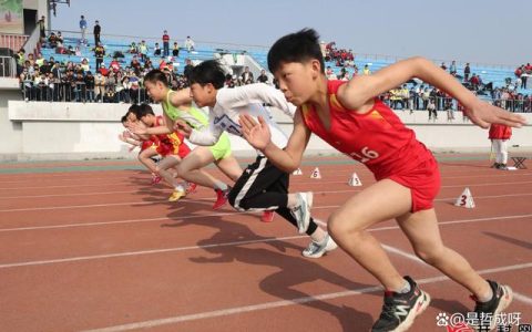 运动会？我是写加油稿的(写运动会加油的稿子怎么写)