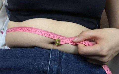 每天在这3个时间点喝白醋加蜂蜜，一段时间后，体重悄悄降下来！