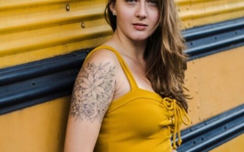 头像｜欧美纹身女生头像，霸气社会女很好看 第191期(欧美纹身女头像性感图片)