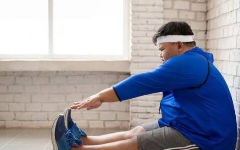 身高160cm，体重超过多少是肥胖？通过BMI指数可以计算得出(身高160体重多少才好看)