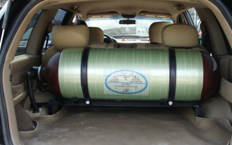 汽车油改气之后，对发动机有影响吗？有好也有坏，你觉得呢（汽车油改气会不会爆炸起火）