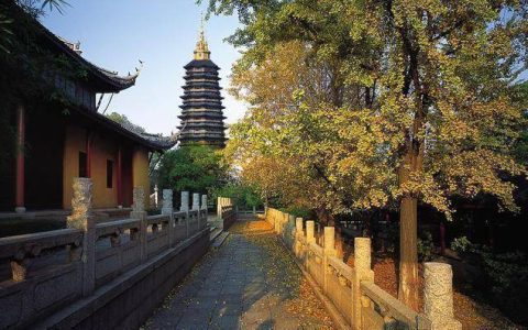 苏人气很高的寺庙，有东南第一丛林之称，是全国重点佛教寺院-江苏哪里的寺庙最灵验
