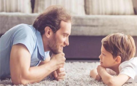 长大后还“黏爸爸”的孩子，大多因爸爸做对了3件事，你家是吗？