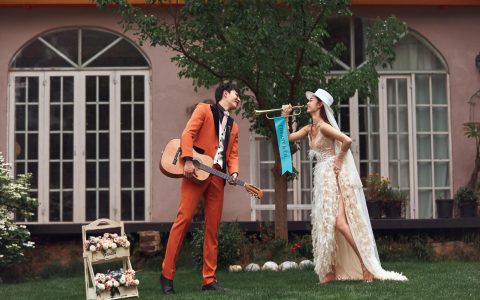 云南旅拍攻略｜大家都在夸的大理洱海婚纱照一般价格得多少呢？-大理洱海拍婚纱照多少钱