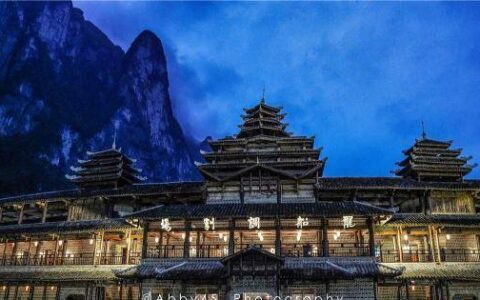 去湖北恩施大峡谷比爬山更值得的是坐看中国最大峡谷山水实景剧-恩施大峡谷到底好不好玩