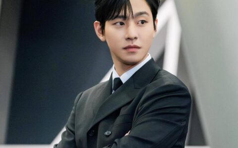 韩剧《社内相亲》安孝燮的脸既福利，变身为脸蛋天才CEO