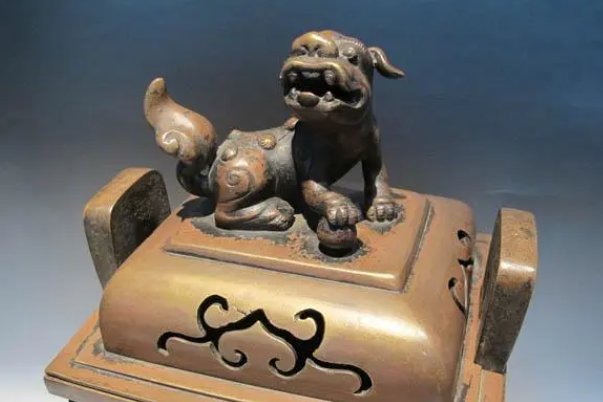 饕餮耄耋怎么读?tāo tiè mào dié(饕餮为神话中凶恶贪食的怪兽)