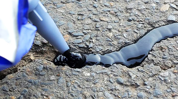 灌缝胶的价格分析:如何选择最适合的灌缝胶?