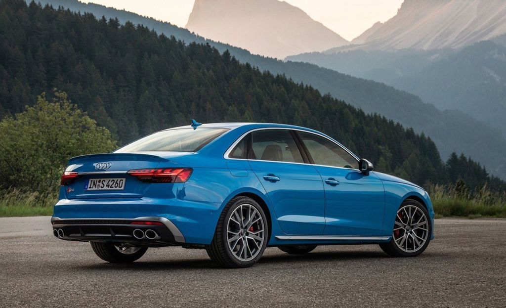 探秘奥迪S4：全方位改进的豪车