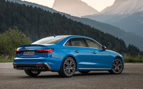 探秘奥迪S4：全方位改进的豪车