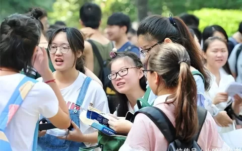 英语四六级有新变化，部分考生将失去报名资格，学习再好也没用