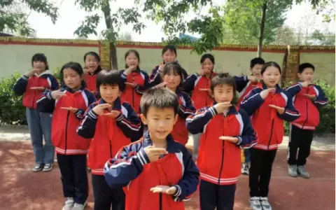 东昌府区张炉集镇五宋小学开展“五一”劳动节主题系列活动