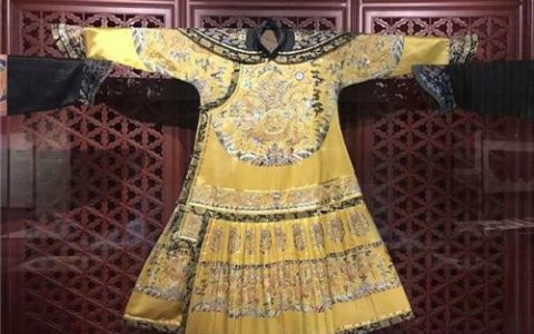 龙袍是古代帝王的象征，为什么到了宋朝，皇帝突然都不穿龙纹了？-宋代龙袍为什么没龙