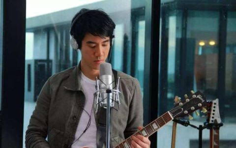 解析“王力宏”3兄弟的成功之路：父母开放式培育，足以让娃成才-王力宏和家人