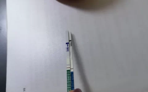 怀孕和姨妈前兆的区别是什么，如何判断？-怀孕和来事前的区别