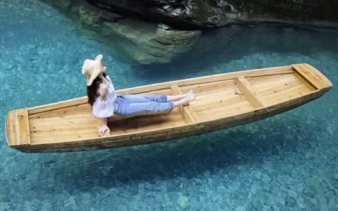 恩施大峡谷当地评价好的向导，告诉你到恩施旅游什么季节比较合适，经典旅游路线私人定制-恩施大峡谷旅游旺季是几月份