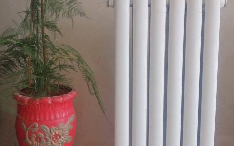 客厅暖气片选择什么样式的好-客厅暖气片放哪里合适