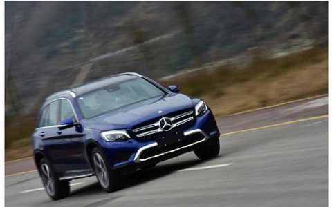 原创
猛踩油门和佛系开车哪个更伤车？老司机说出实话，答案很意外（猛踩油门和轻踩油门哪个好用）