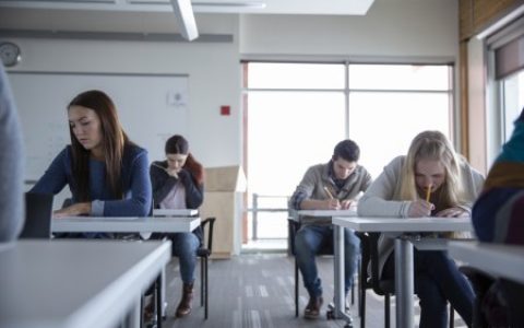 为什么需要参加培训班学雅思？(为什么需要参加培训班学雅思英语作文)