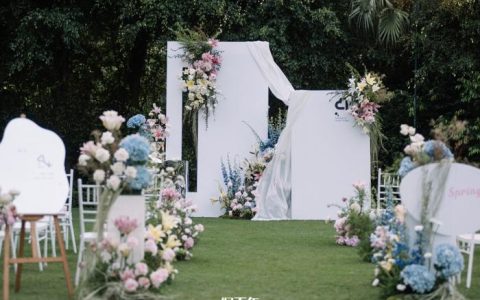 户外婚礼和酒店婚礼的花费差距大吗（户外婚礼和酒店婚礼的花费差距大吗为什么）