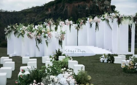 五一扎堆结婚：婚庆公司一天接七八场，五星级酒店低消20万一厅难求杨利伟进太空听到“敲窗”声，17年后谜底揭开，庆幸捡回一条命（婚庆公司一场婚礼利润多少）