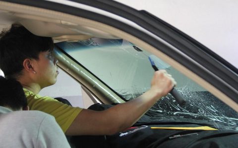 汽车窗膜的隔热和防晒，并不是同一回事（车窗隔热膜原理）