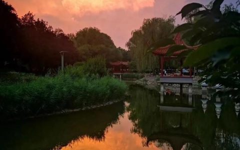 昨晚，北京天空的云，惊艳了太多的人（昨天晚上北京天空出现异常）