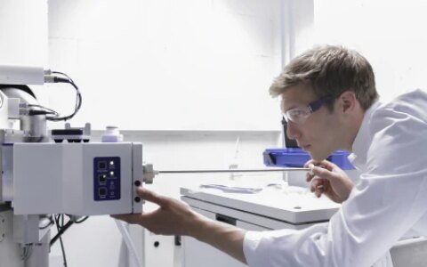 气相色谱-质谱联用技术的应用（gcms气相色谱质谱联用仪）