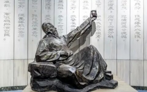 夜温《将进酒》：诗中神曲、酒中仙歌——却是人间李白(将进酒歌曲歌词)