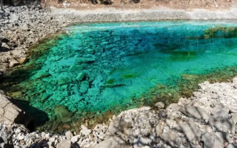 四川九寨沟旅游攻略，四川旅游九寨沟必去景点推荐（四川景点九寨沟旅游介绍）