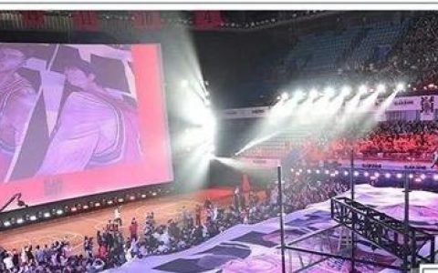 《铃芽之旅》《灌篮高手》“破圈”的背后都有他？