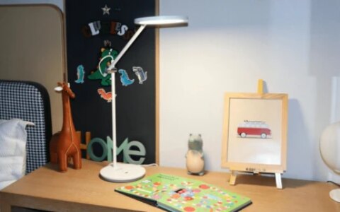 led台灯什么牌子的质量好？目前市面上的led台灯真的对眼睛好吗