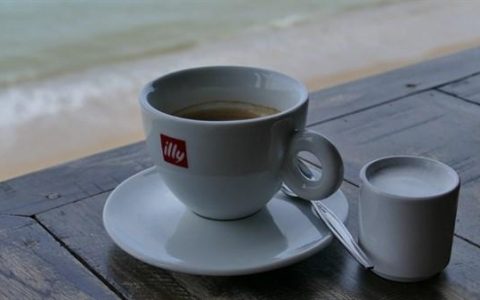 经常喝咖啡对身体有什么影响？