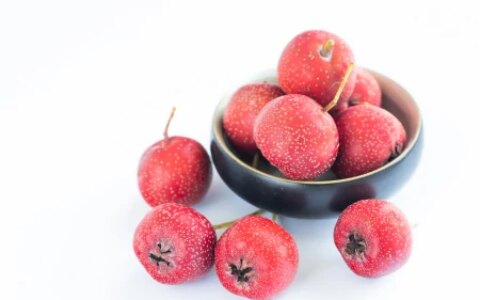 四味药降血脂，一味散瘀一味活血，一味行气一味降脂