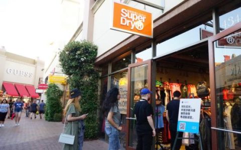 有道翻译官落地美国、日本、意大利等国 游客扫码即可享受随身翻译