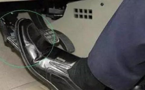 手动挡车型启动时需不需“踩离合”? 老司机：不喜欢没事不要糟蹋-手动挡汽车启动时需要踩离合器吗