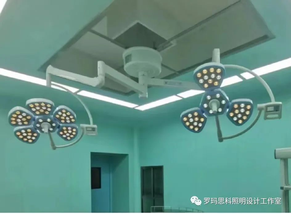 【知识搬运工】手术无影灯应该怎么选择？-手术无影灯的使用流程