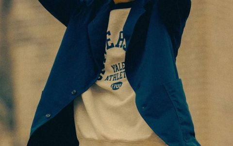 快 200 岁的校名棒球夹克，怎么就成了韩国年轻人的时尚单品？-棒球夹克是什么面料