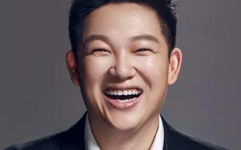 新手上坡起步如何不溜车-新手上坡起步技巧视频