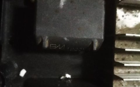 维修一例电磁炉间断开机故障分析-电磁炉老是断电什么故障?