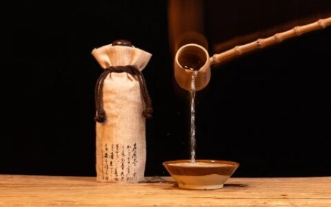 白酒10781.1是纯粮酒吗-26760优级是什么标准的酒