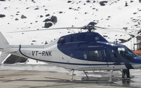 印官员自拍时遭直升机叶片“斩首”，想起一句话是不作不死（印度直升机被击落）