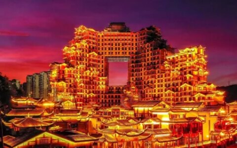 光影璀璨不夜城！游张家界山水，逛七十二奇楼-张家界美食不夜城