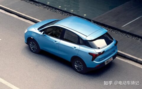 2款入门级四轮电动车，最大续航301km，冬暖夏凉，接娃出行都方便-四轮电车什么牌子的好多少钱